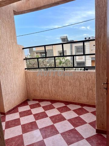 Villa Titrée 300 m² à Vendre par le Propriétaire - 2