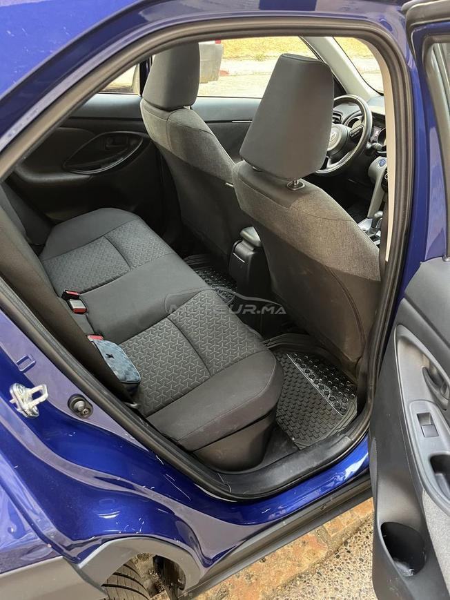 toyota yaris croos hybrid 