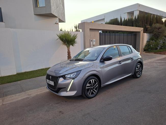 Peugeot 208 Diesel Manuelle 2023 à Agadir