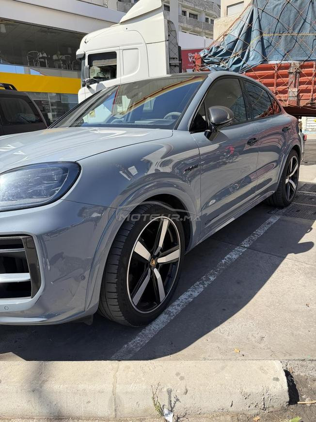Porsche Cayenne 2024
