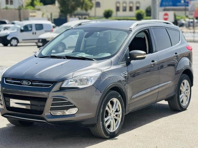 Ford Kuga Diesel titanium 2016 à Meknès