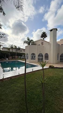 Villa à louer à Souissi Rabat