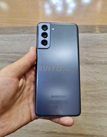 Samsung Galaxy S21 5G 256 Go - 2