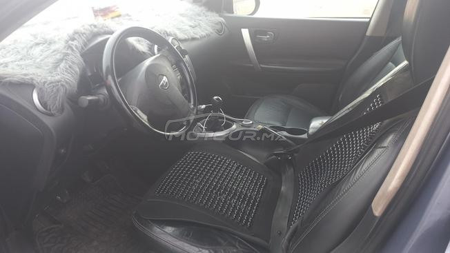 je mets en vente ma voiture nissan qachqai gris,