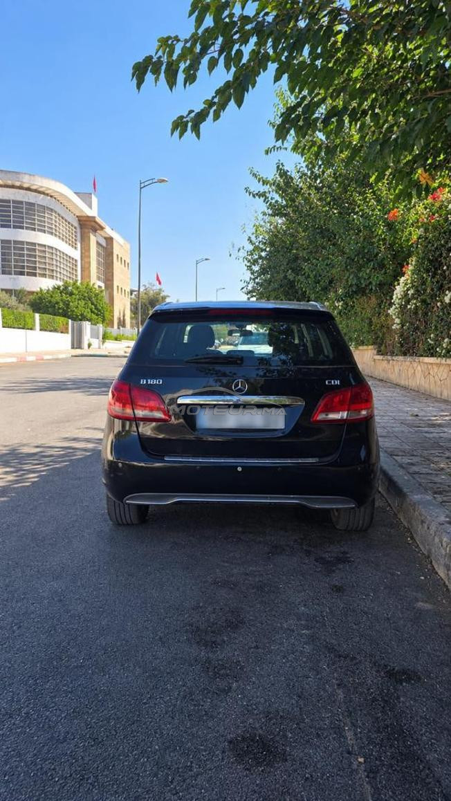 Mercedes-Benz 180 Diesel Automatique 2016