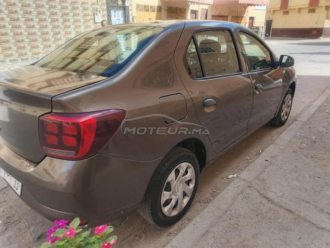 Dacia Logan Essence Manuelle 2017 à Agadir