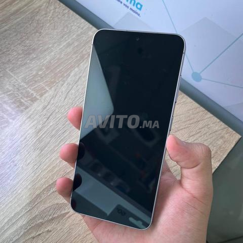Galaxy S25 Normal 256Go / 12 Ram - 2