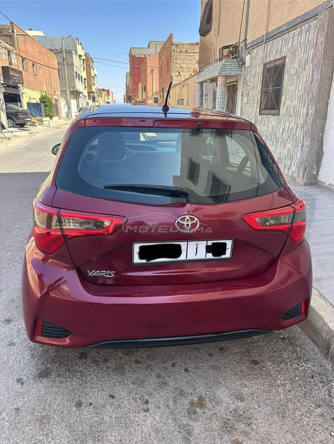 toyota yaris essence