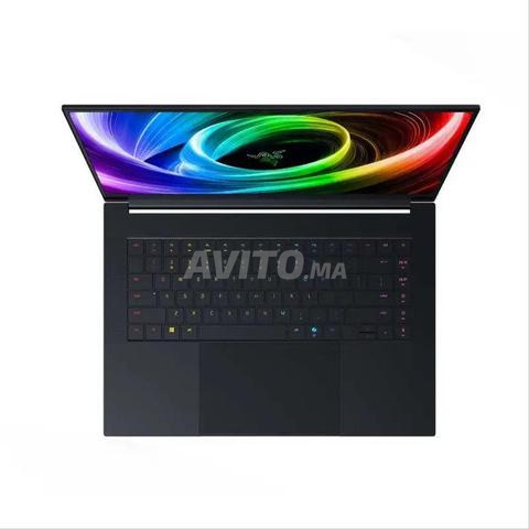 Razer 16 Blade ultra fin 16" pouces OLED 2K - 2