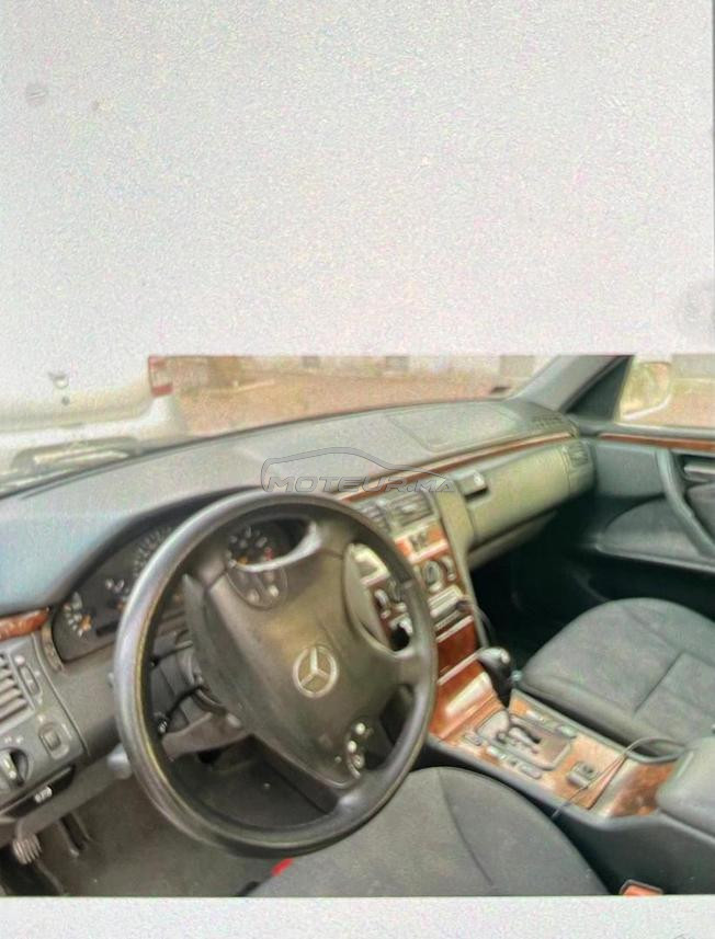 Mercedes Benz