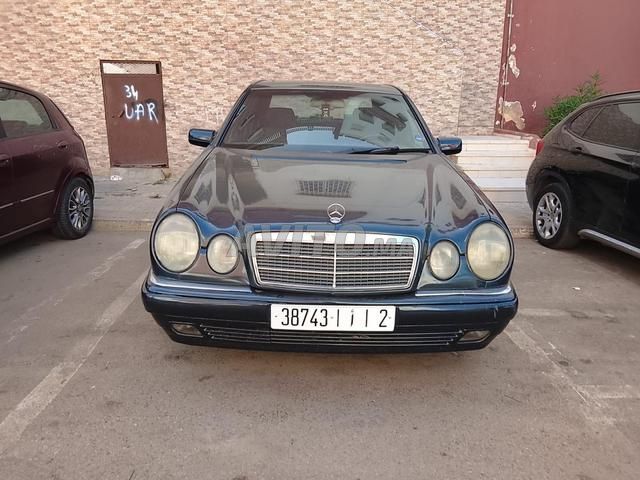 مرسيدس E220D