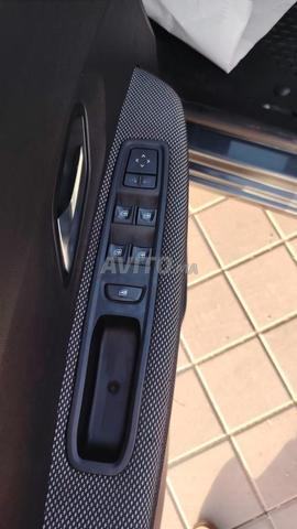 Dacia Sandero Diesel Manuelle 2022 à Agadir - 2