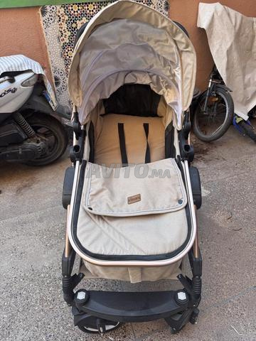 Poussette neuve - 2