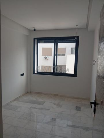 Des studios neufs vides et meublés à Roch Noir - 2