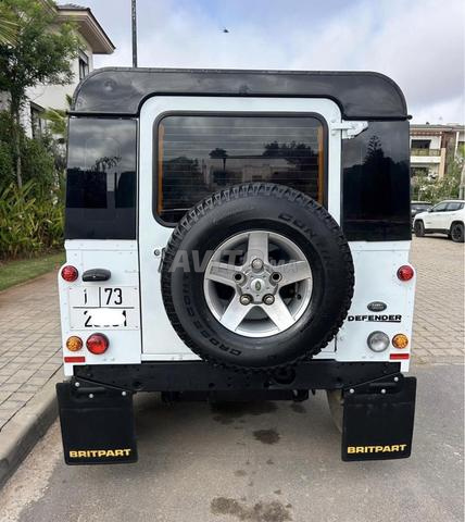 Land Rover Defender 90 - 2