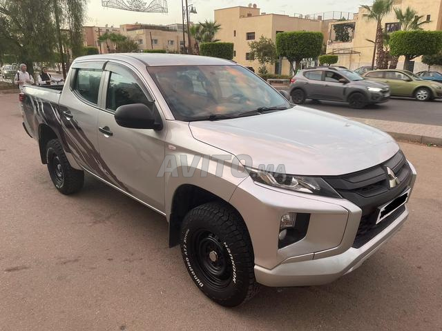 Mitsubishi L200 2022