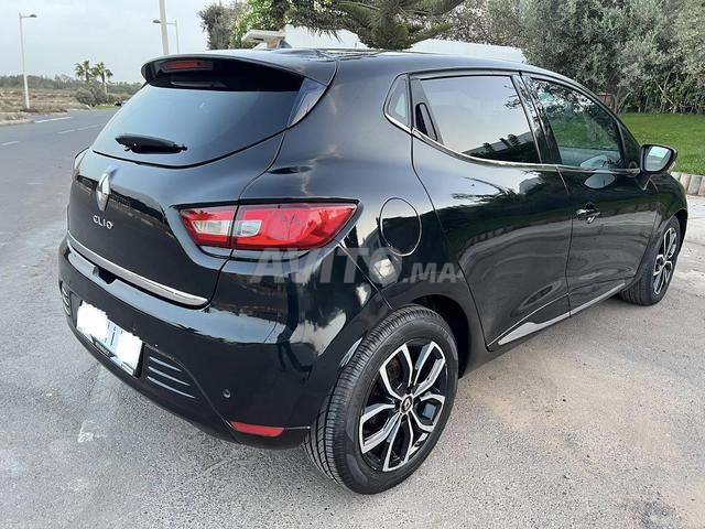 Parfaite Clio 4 Automatique Neuve - 2