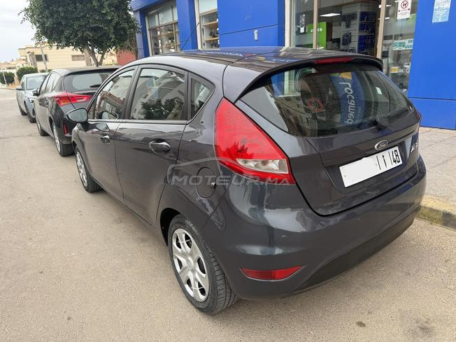Ford Fiesta Essence Manuelle 2012 à Oujda