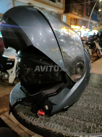 Casque moto Schuberth avec Bluetooth - 2