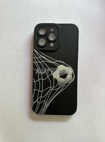 Pochette iPhone 14 Pro Max (Cover)