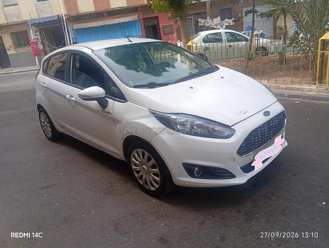 Ford fiesta essence 