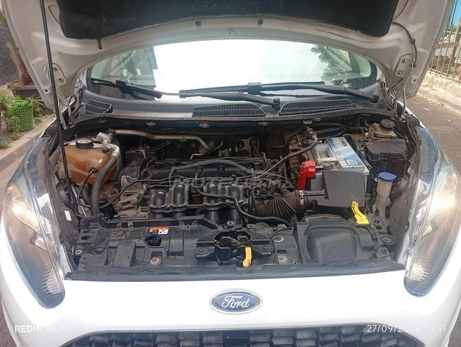 Ford fiesta essence 