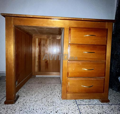 Bureau en bois à vendre - 2