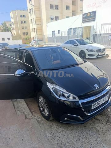 Peugeot 208 - 2