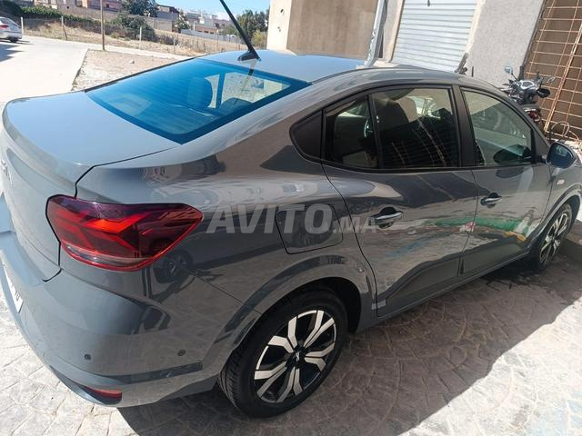 Dacia Logan Diesel Manuelle 2023 à Tanger - 2
