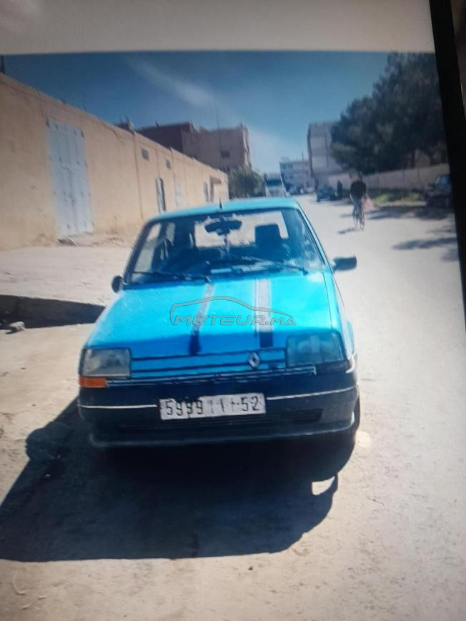 Renault Super 5 Essence Manuelle 1993 à Oujda