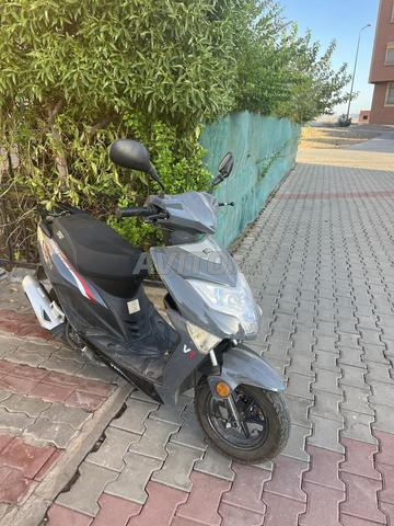 Moto toute neuve à vendre - 2