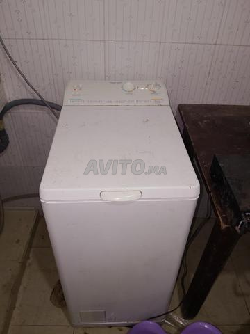 CHAUFFE-EAU ET MACHINE À LAVER - 2
