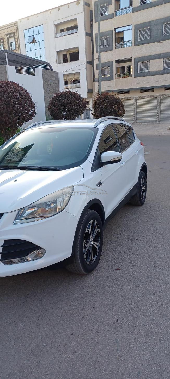 très bon voiture Ford kuga