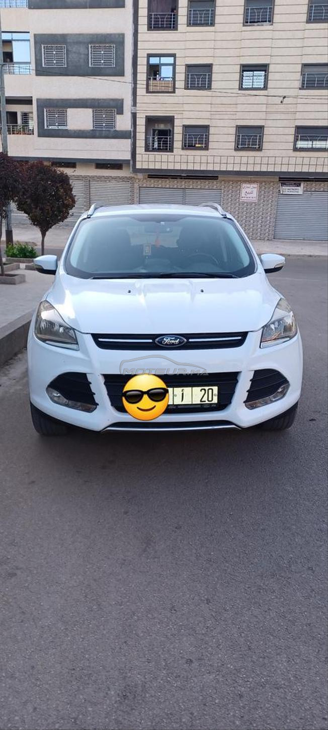 très bon voiture Ford kuga