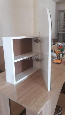 Miroir avec armoire - 2