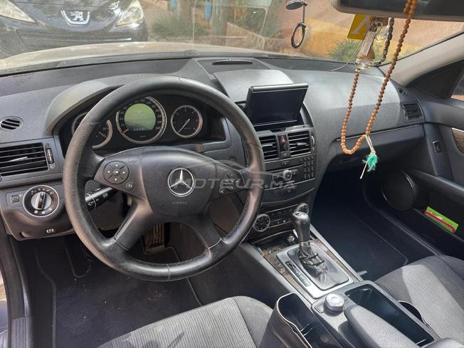Mercedes-Benz 220 Diesel Automatique 2008 à Meknès