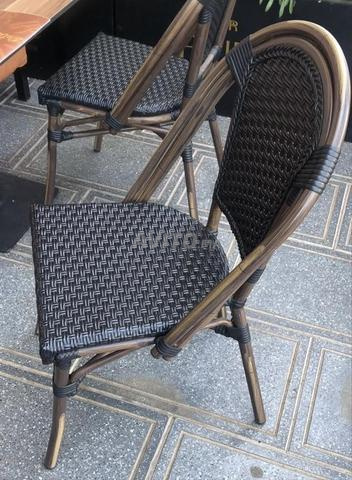 Chaises neuves - 2