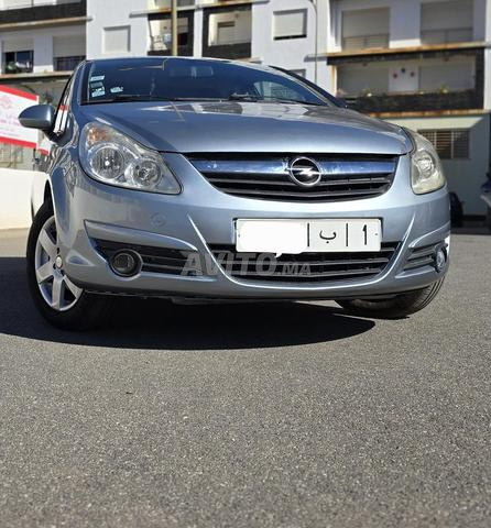 Opel Corsa Essence 2008 - 2
