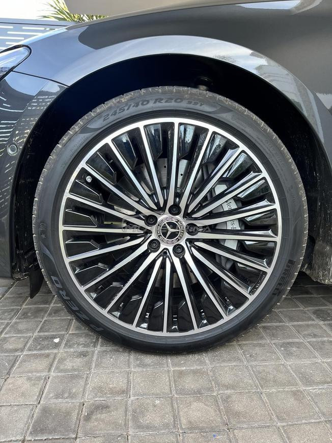 Mercedes e220d Pack AMG full options