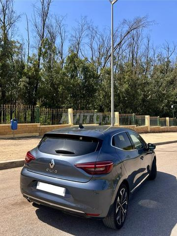 RENAULT CLIO 5 À VENDRE - 2
