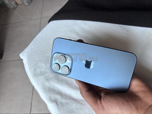 iPhone 15 Pro - 2