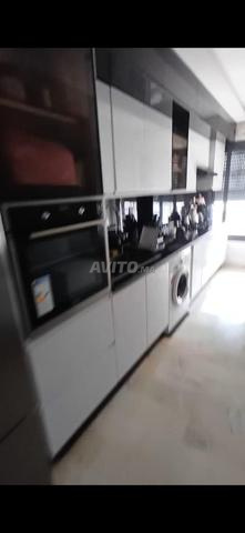 Appartement vide à louer Salouane Cheikh Khalifa - 2