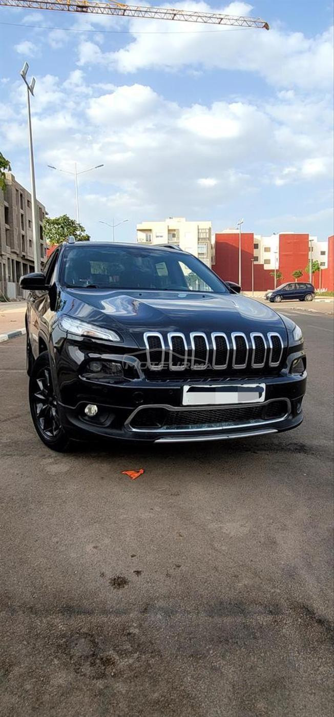 jeep Cherokee Limited بالنسبة للطلاء ديال ا