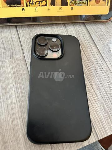 iPhone 15 Pro 128 - 2