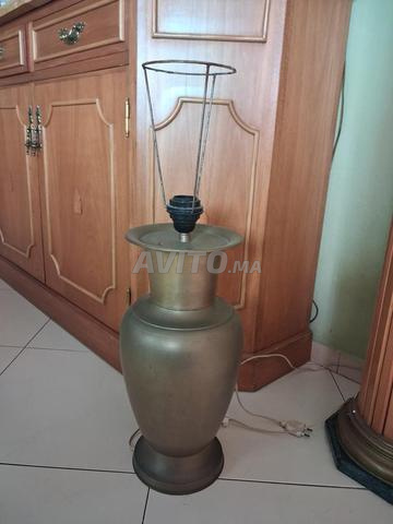 مصباح أرضي كبير من النحاس - 2