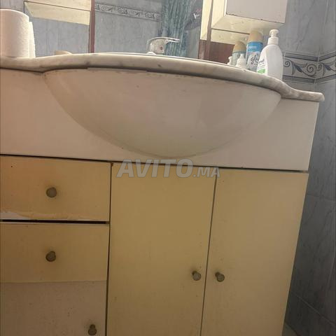Meuble de salle de bain - 2