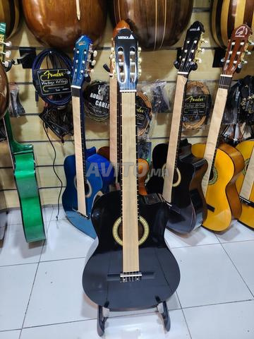 Guitare de qualité - 2