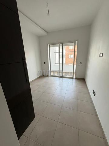 Appartement à louer 87 m² à Casablanca - 2