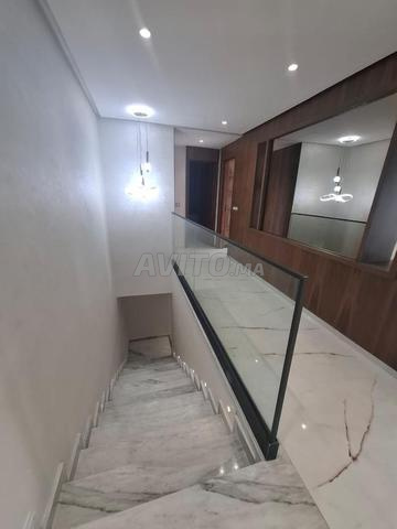 Duplex à louer Av des Far - 2