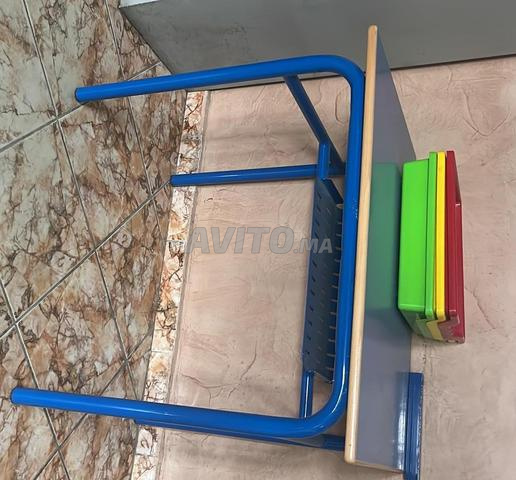 طاولة مدرسية بسعر جيد